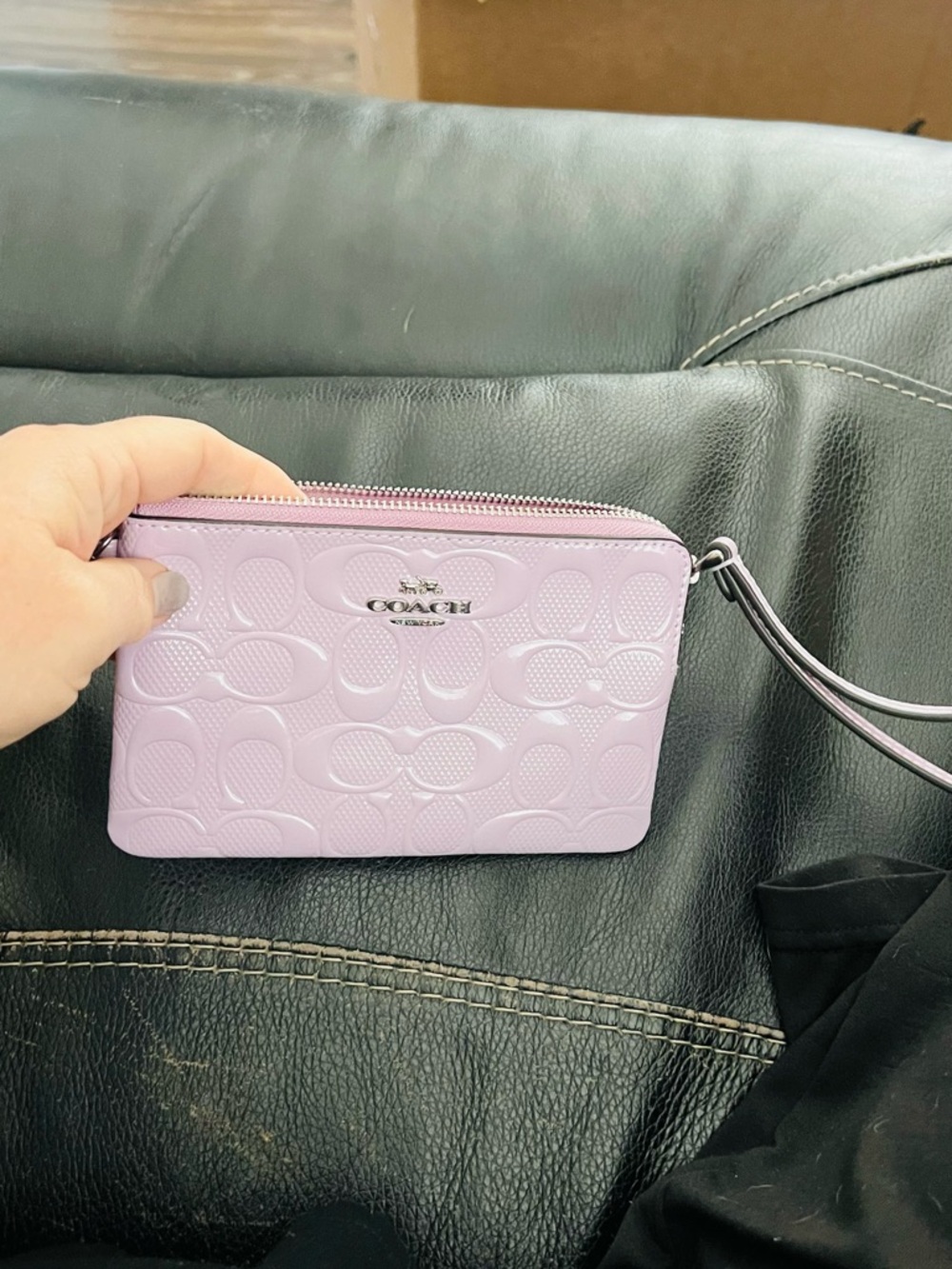 Coach Lavender Patent Leather Wristlet with Heart Charm - Picture 9 of 9